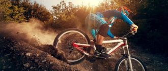 Vuoren laskeutuminen polkupyörällä - vaiheittaiset ohjeet